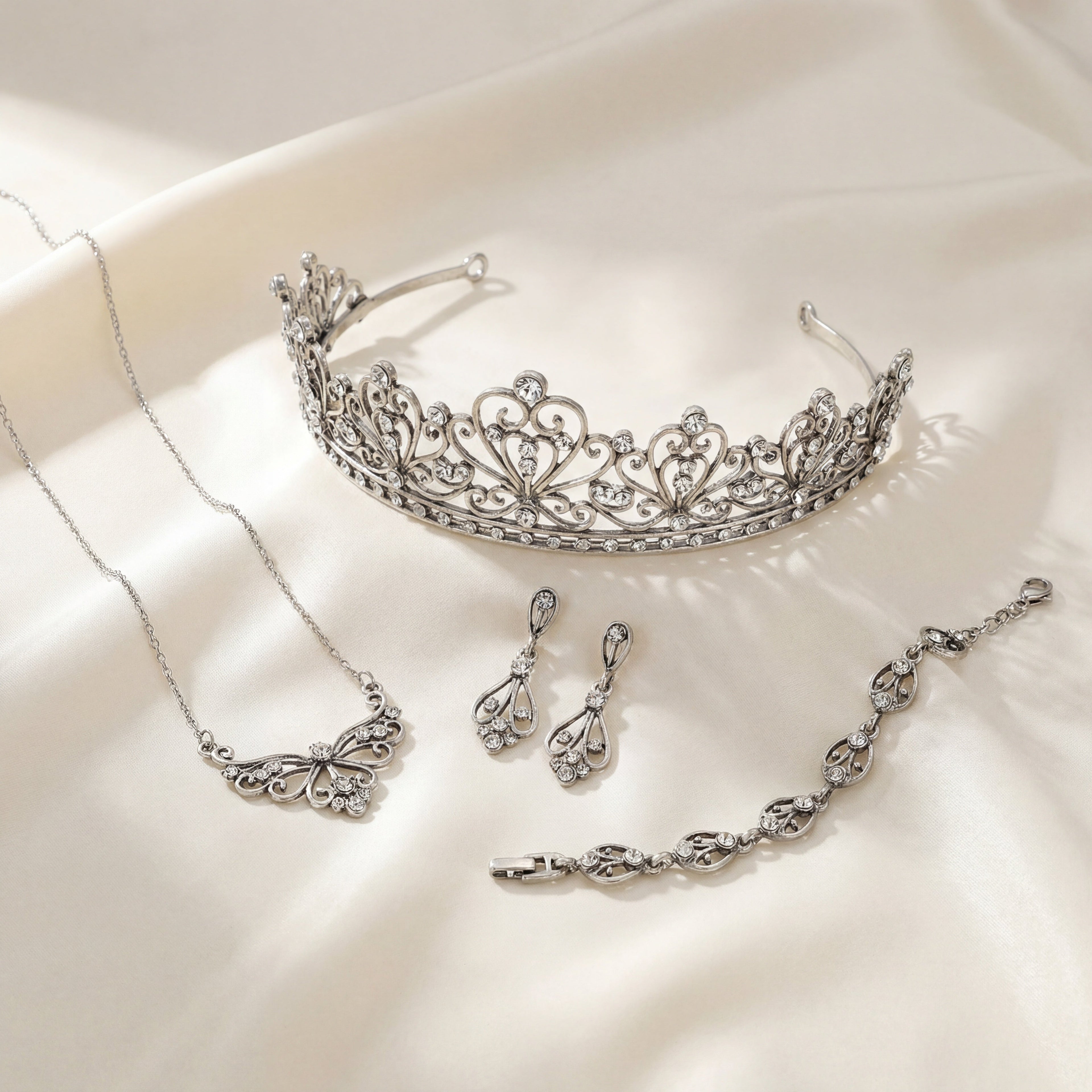 Corona y juego / conjunto