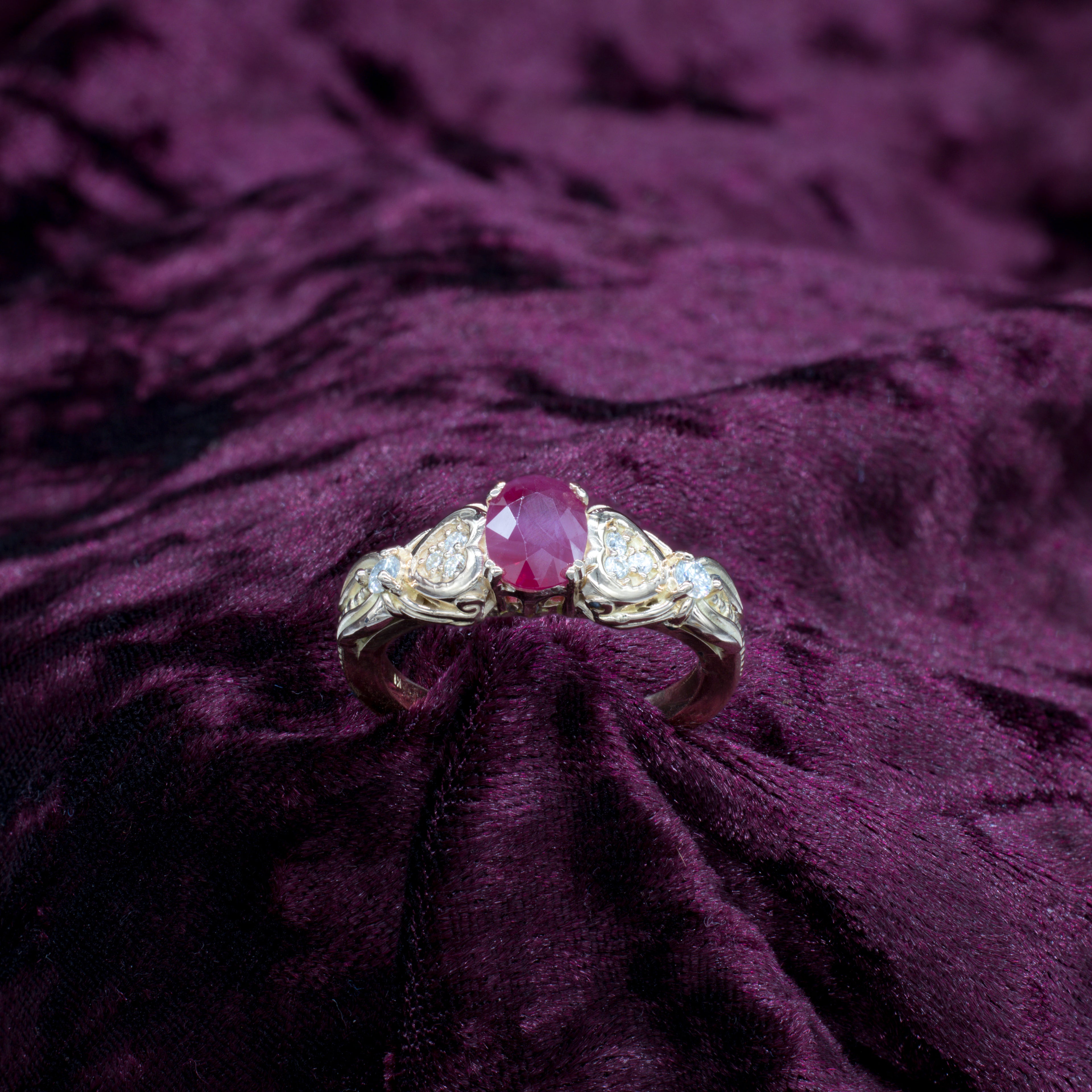 Anillo con rubí natural en Oro 18k - Anillo de mujer Pandona