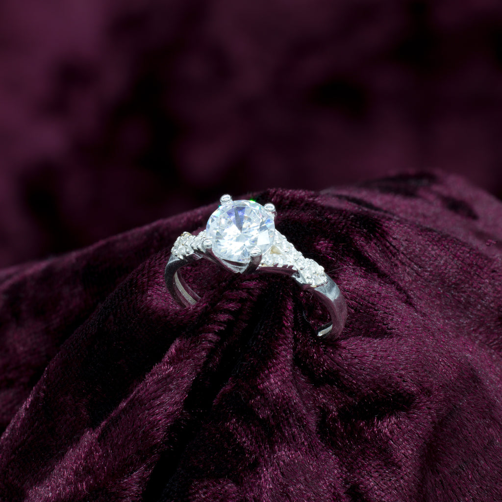 Anillo de compromiso de plata Jade