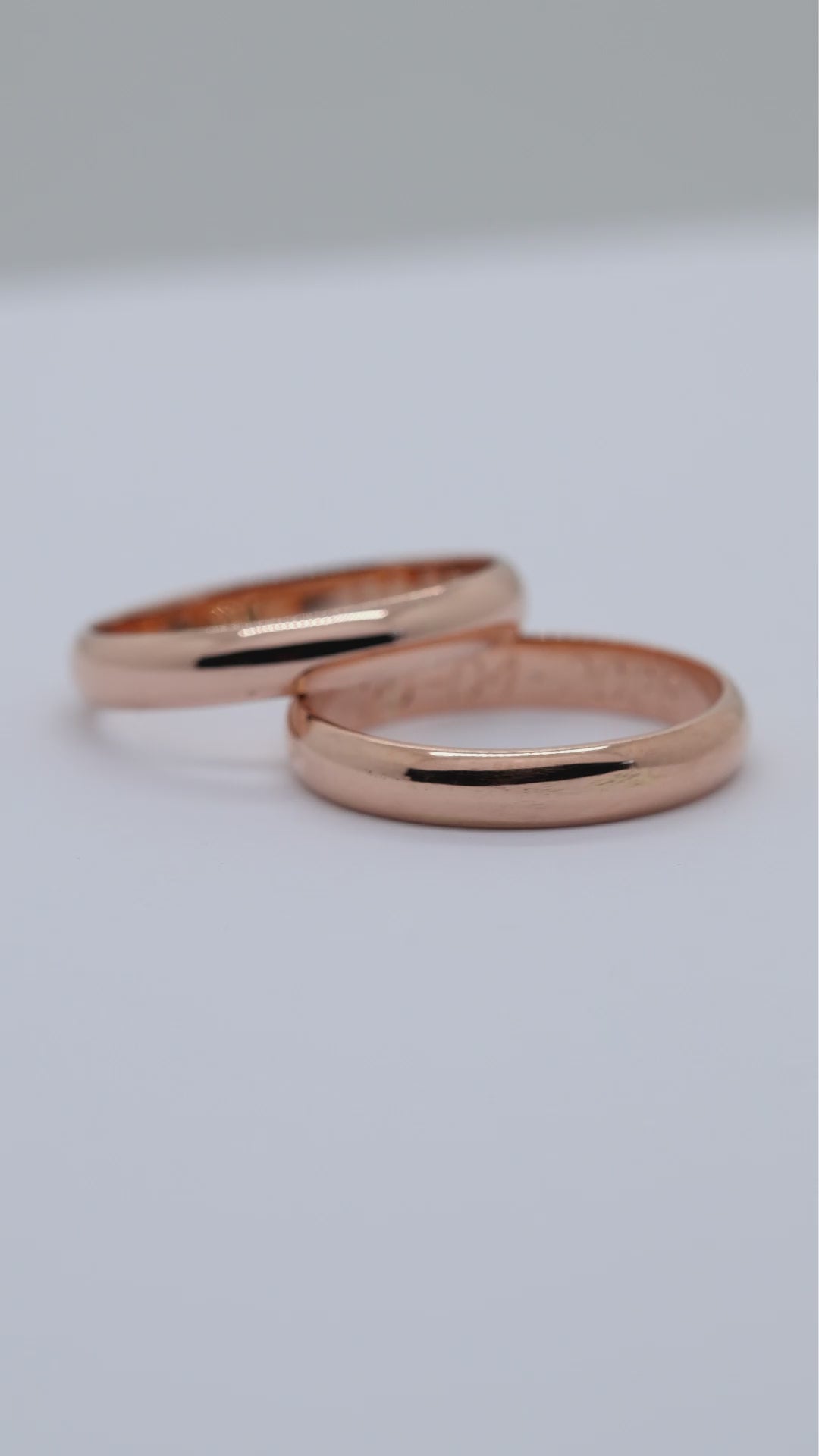 Aros de Matrimonio Clásicos en Oro 18K y Plata 925