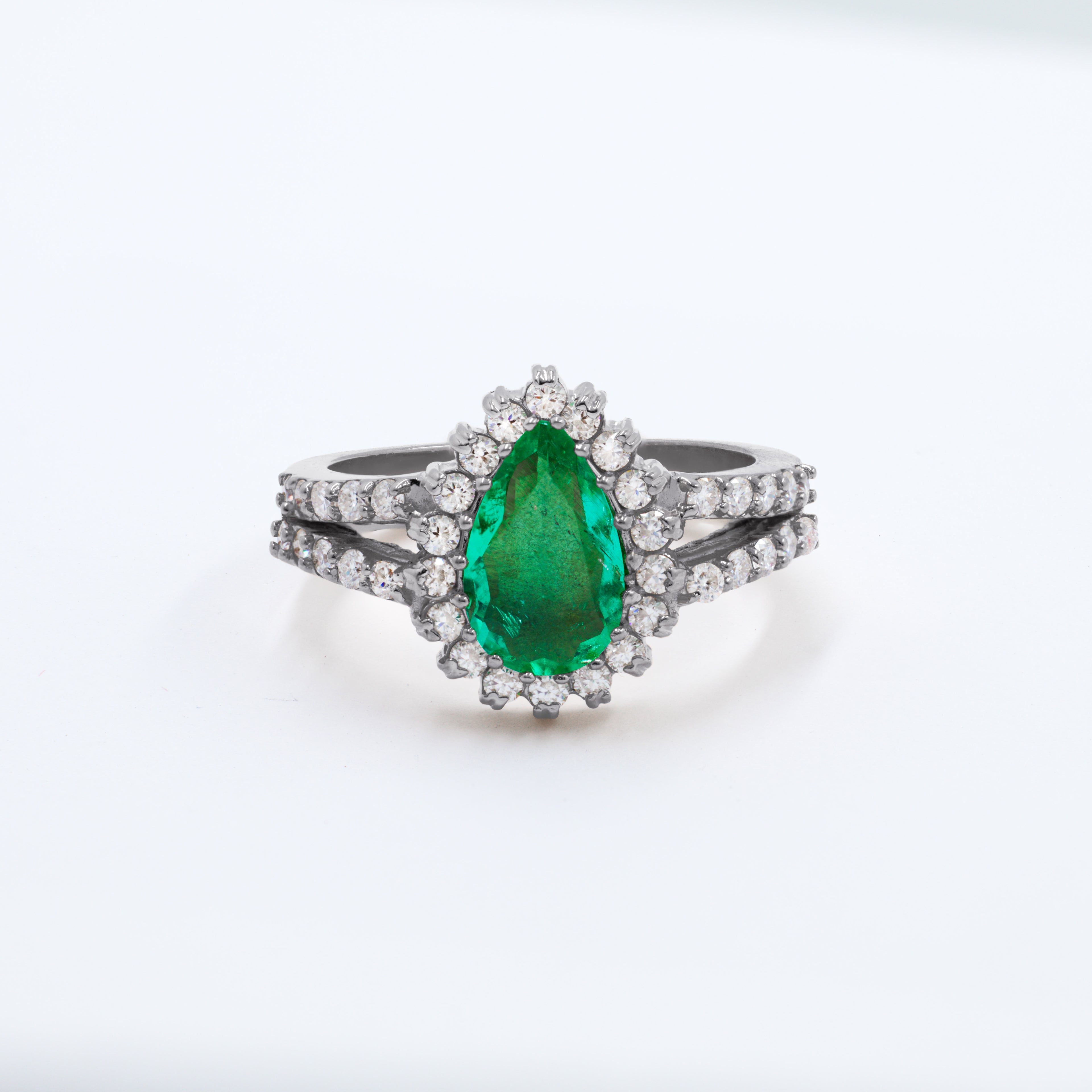 Anillo con esmeralda natural de mujer Verdiosa